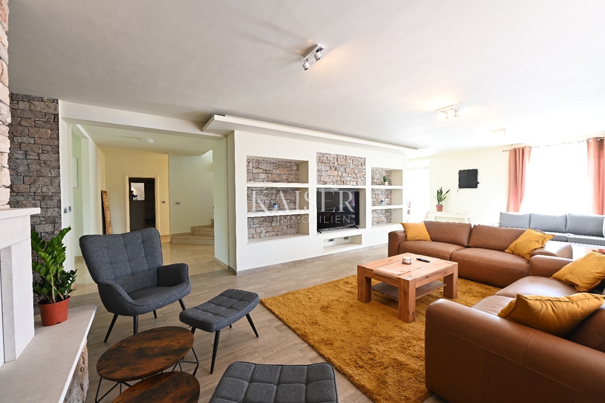 Istria, Umago - Villa istriana in pietra