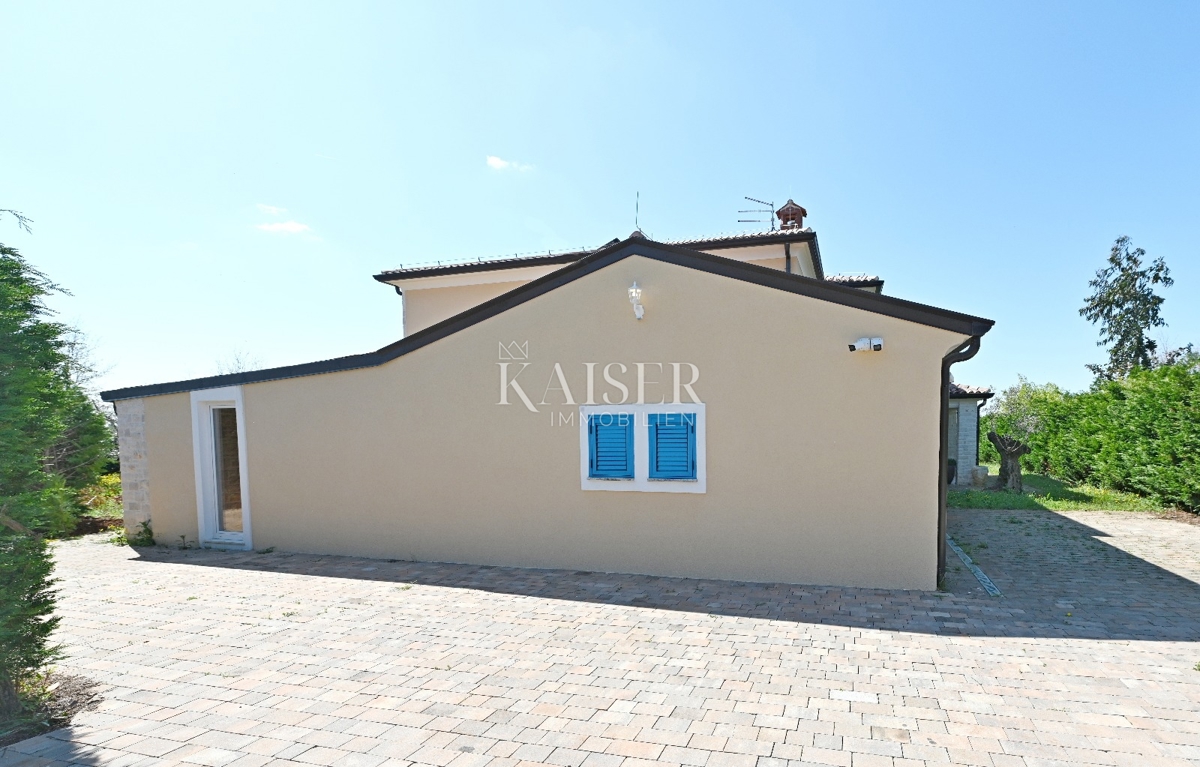 Istria, Umago - Villa istriana in pietra