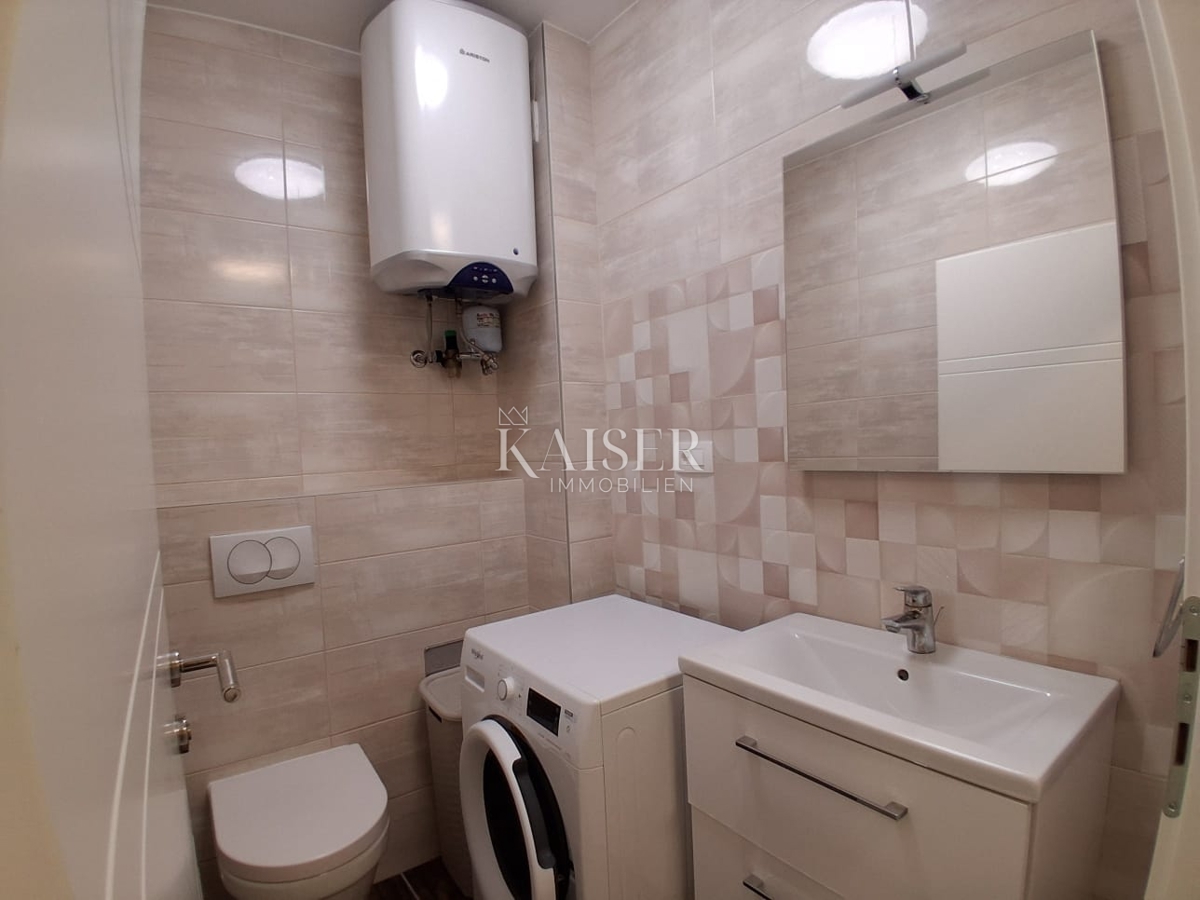 Zara, Poluotok – appartamento con tre camere da letto 75 m² – € 339.000