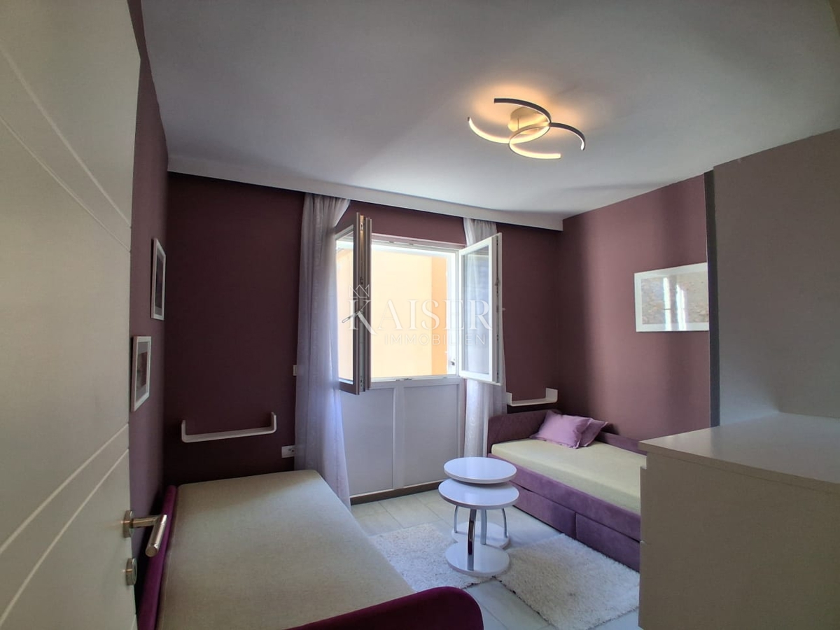 Zara, Poluotok – appartamento con tre camere da letto 75 m² – € 339.000