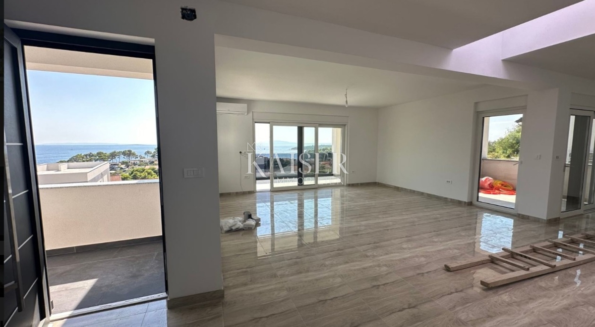 Rab, Banjol - Attico con terrazza sul tetto e vista panoramica