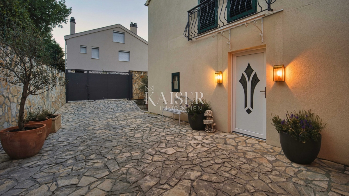 Casa sul mare Maslenica