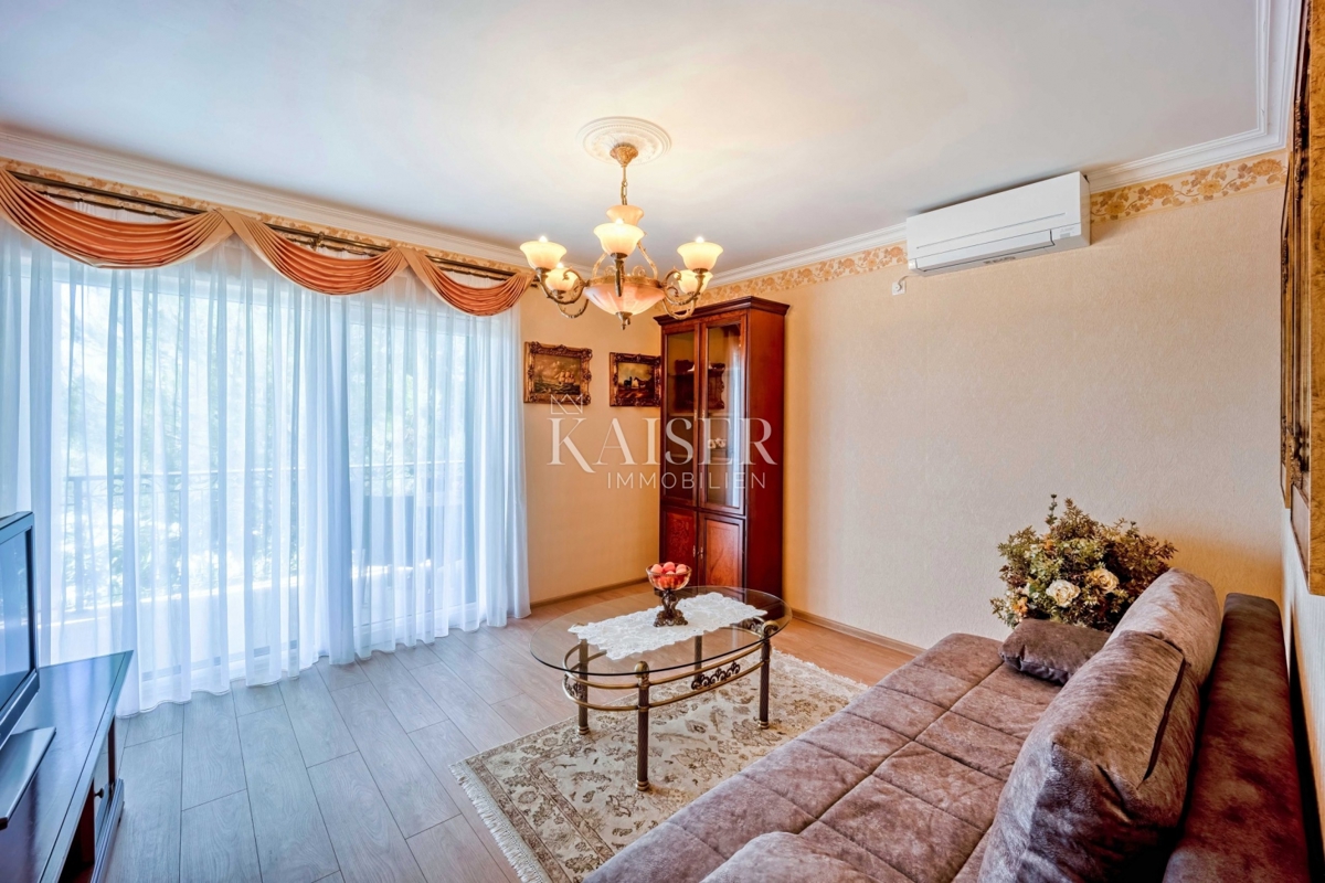 Casa sul mare Maslenica