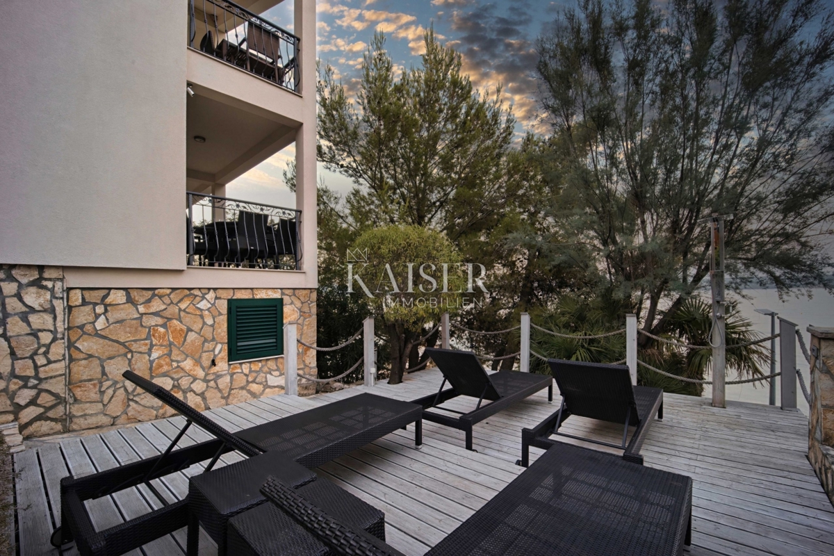 Casa sul mare Maslenica