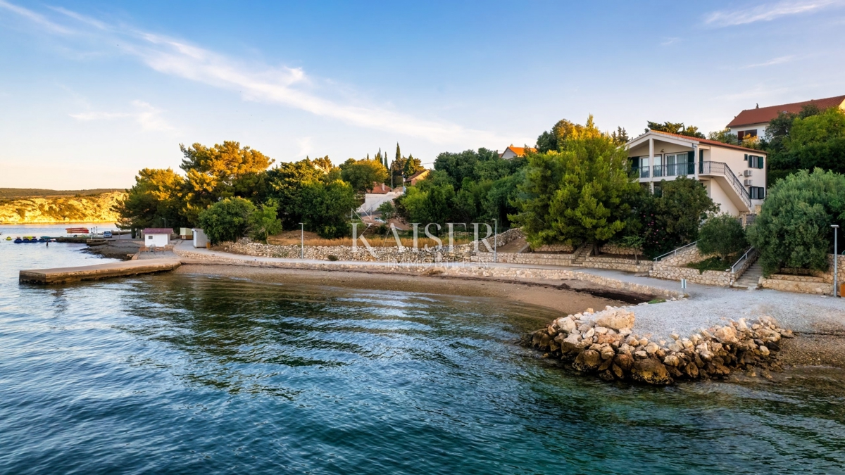 Casa sul mare Maslenica