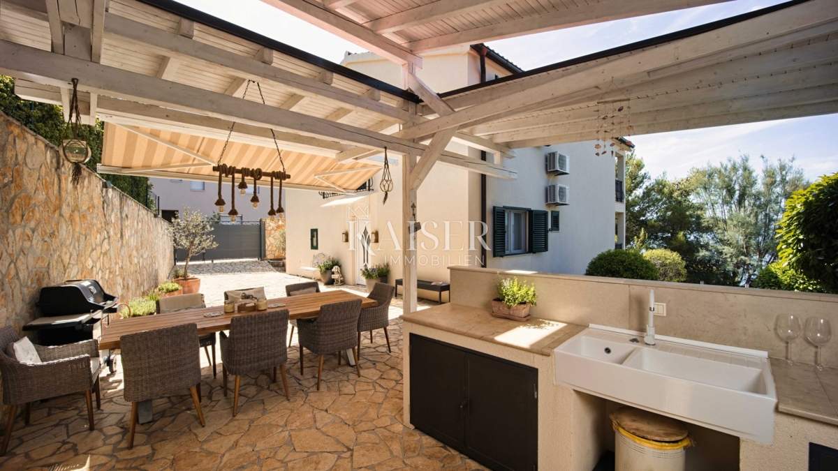 Casa sul mare Maslenica