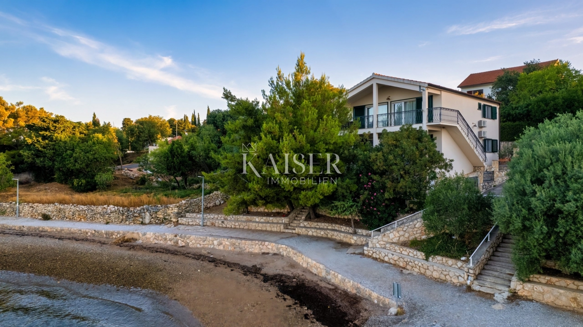 Casa sul mare Maslenica