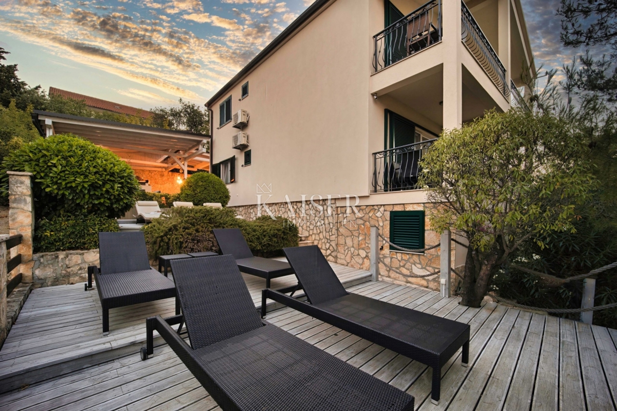 Casa sul mare Maslenica