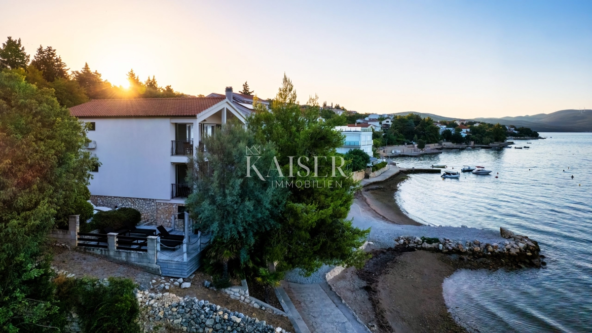 Casa sul mare Maslenica