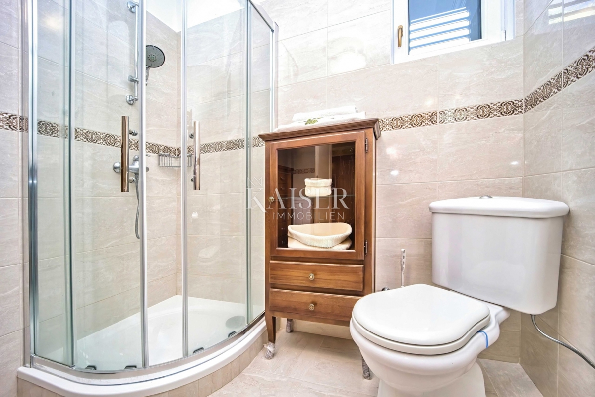 Casa sul mare Maslenica