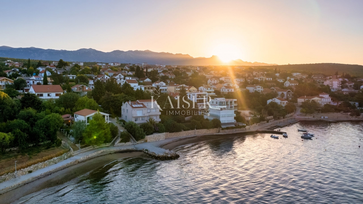 Casa sul mare Maslenica
