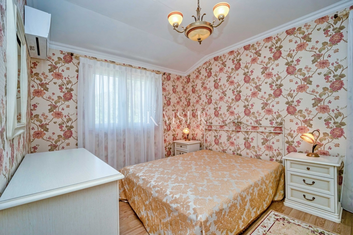 Casa sul mare Maslenica