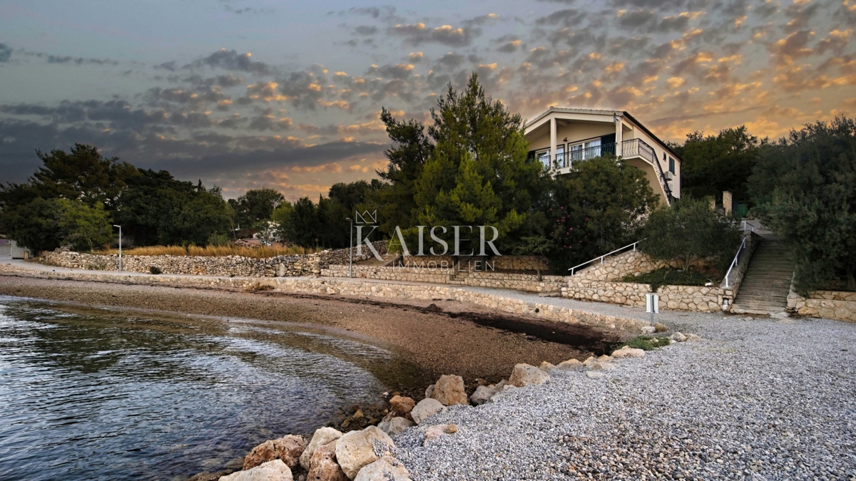 Casa sul mare Maslenica