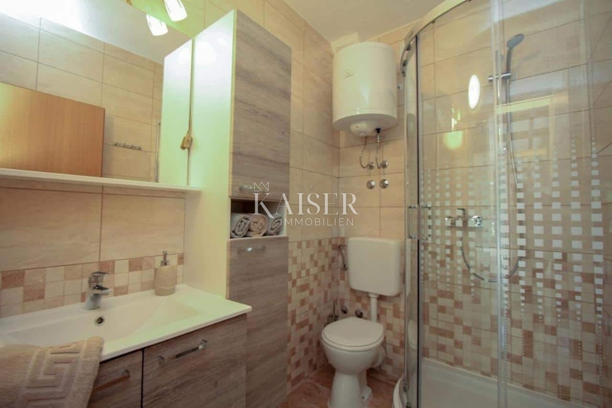 Casa tradizionale fronte mare sull'isola di Hvar