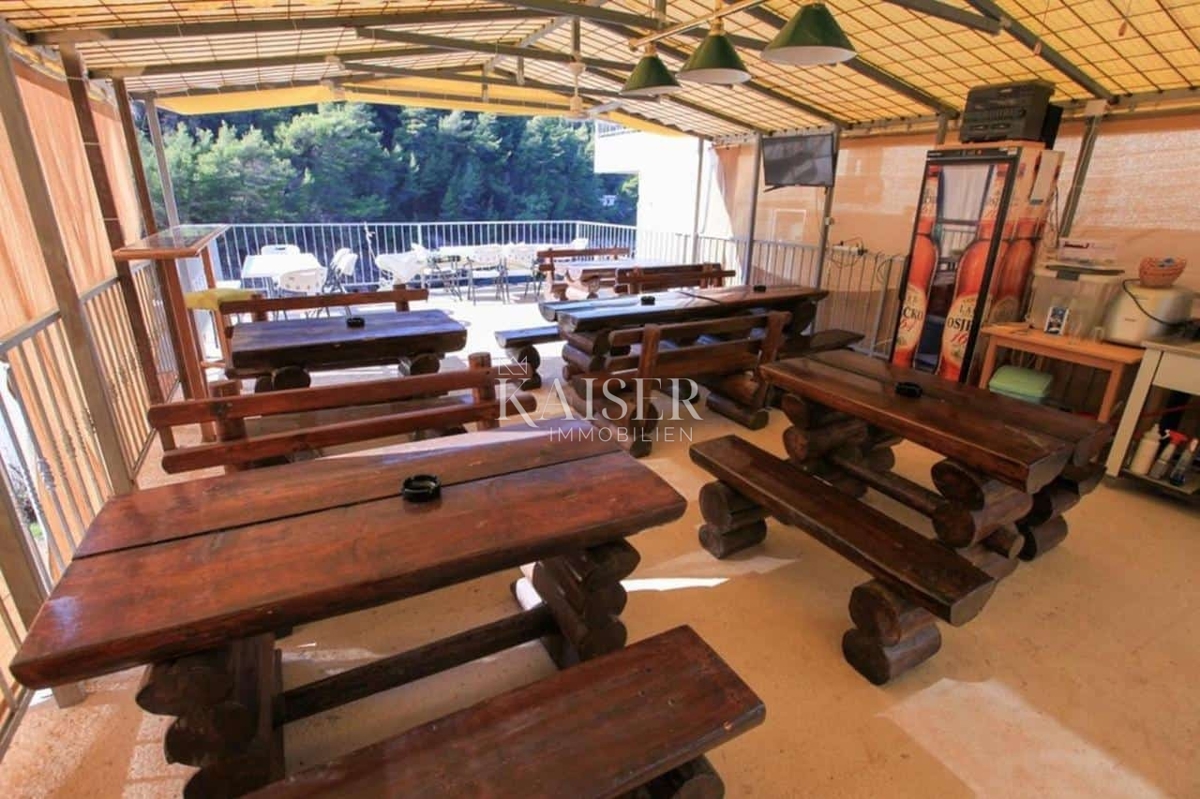 Casa tradizionale fronte mare sull'isola di Hvar