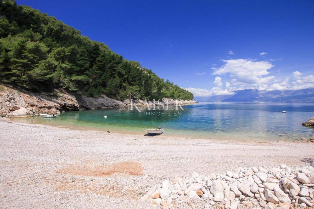 Casa tradizionale fronte mare sull'isola di Hvar