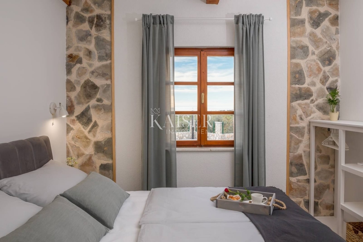 Casa Rogoznica, 100m2