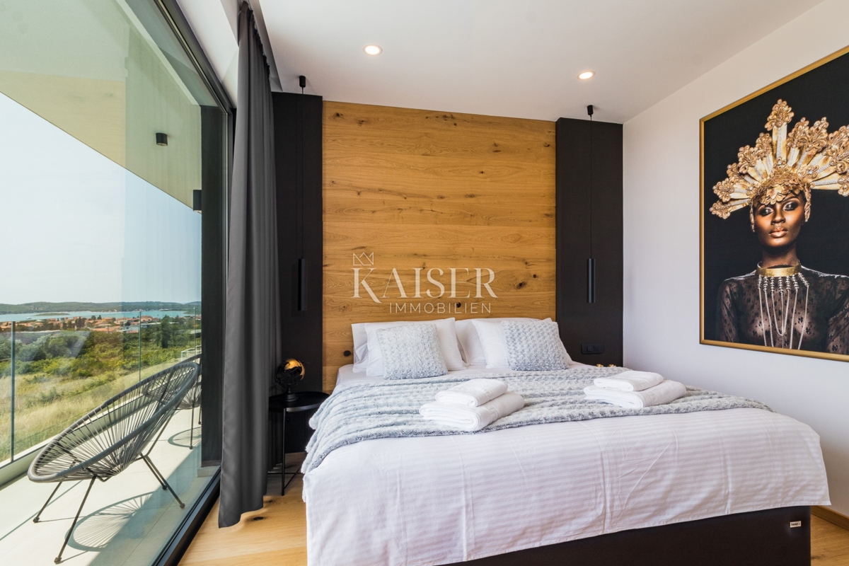 Istria, Medolino - Villa di lusso 400m2 con piscina a sfioro