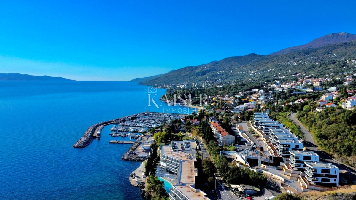Opatija-Ičići, esclusivo appartamento con tre camere da letto, giardino privato e vista panoramica sul mare