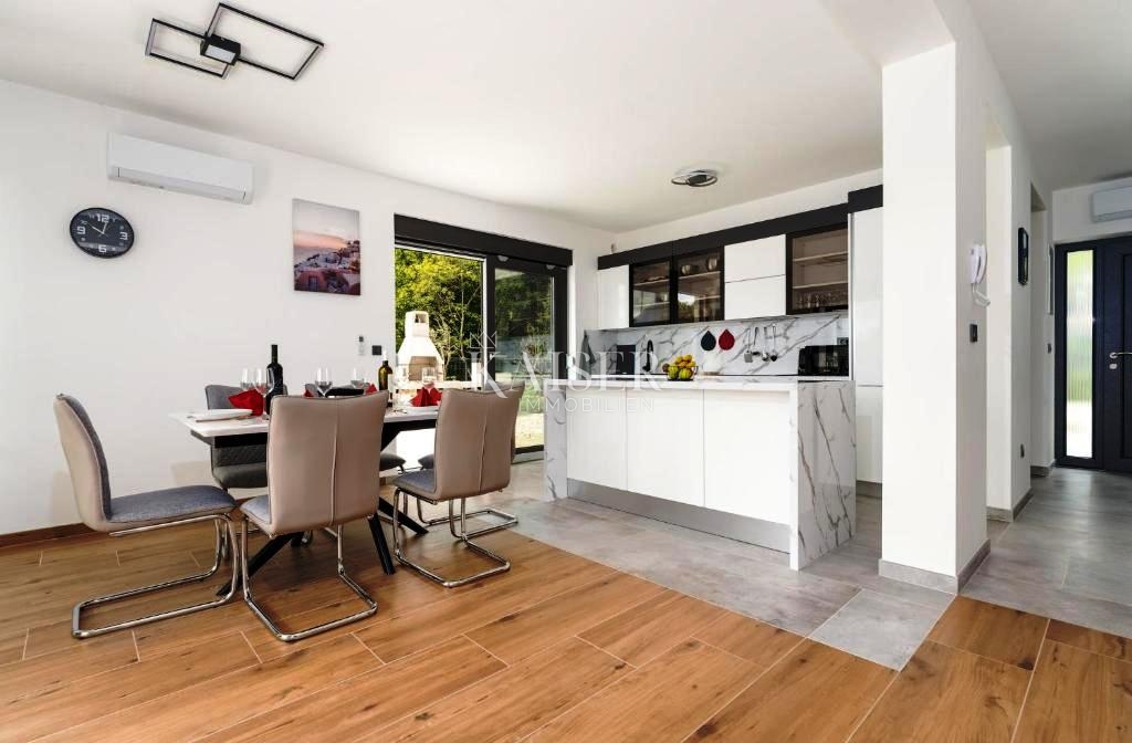 Krk, Risika - due duplex, 300 m2, vista mare