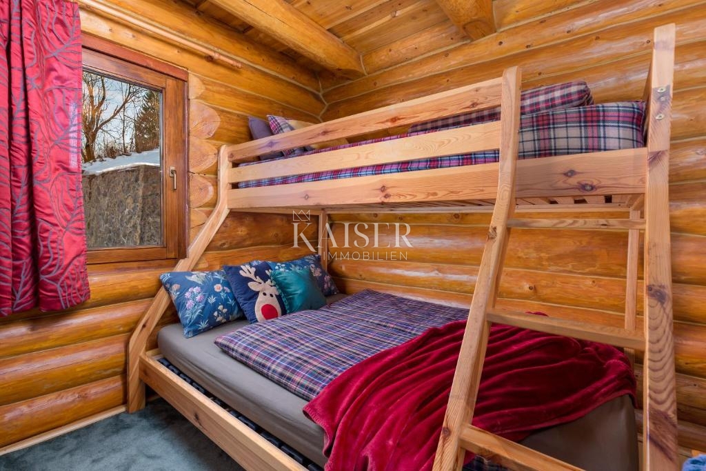 Ravna Gora, Kupjak - lussuosa villa in legno con piscina e centro benessere