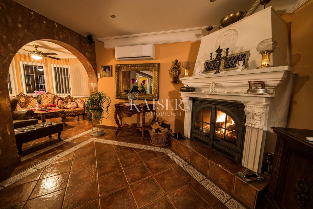 Novi Vinodolski, Smokvica - villa prima fila al mare