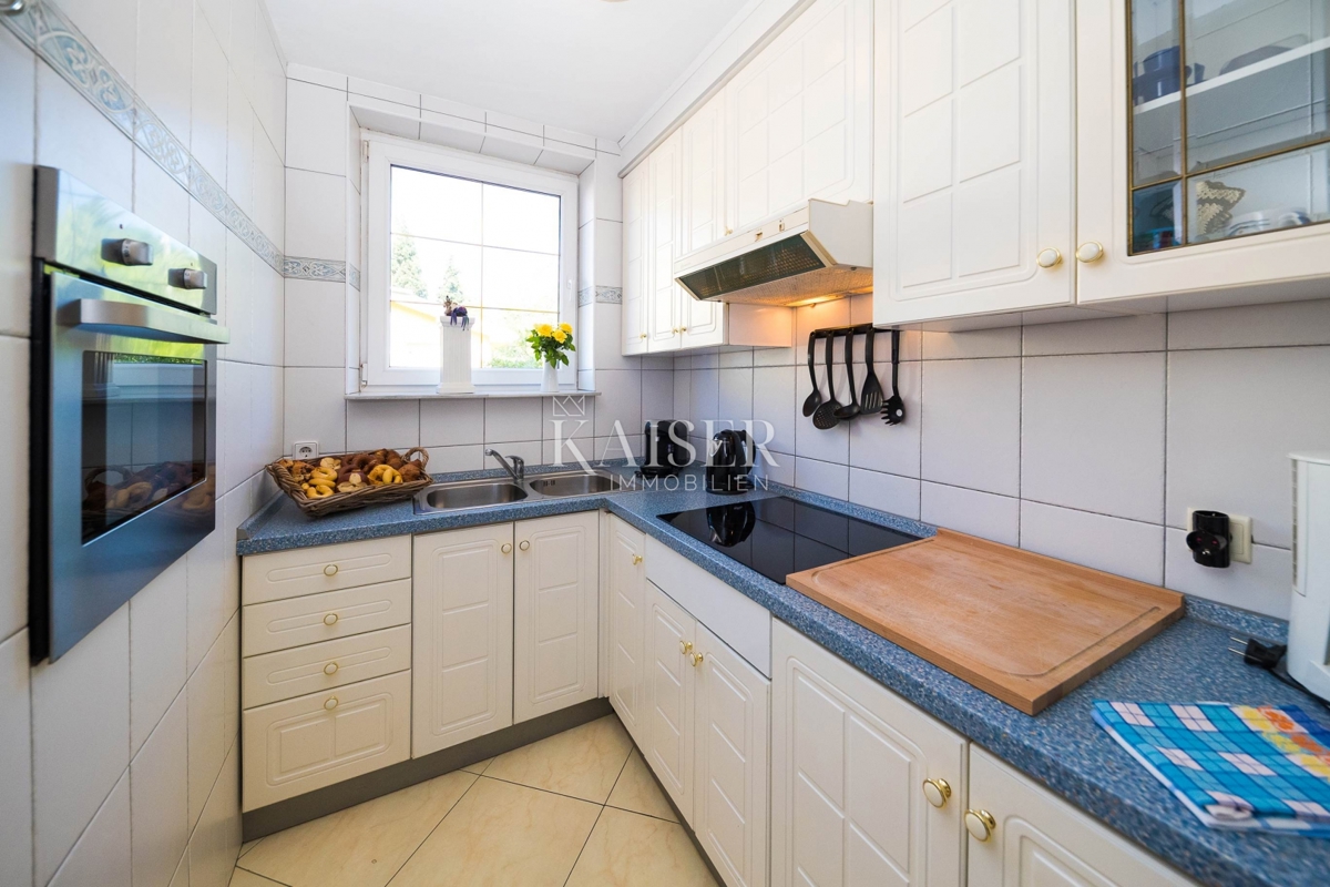 Novi Vinodolski, Smokvica - villa prima fila al mare