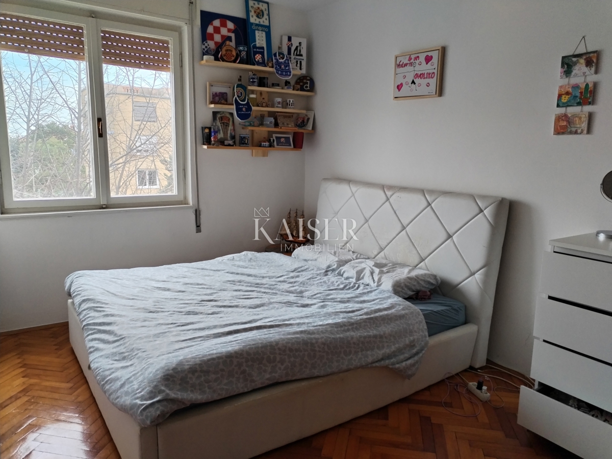 Istria, Umag, appartamento con due camere da letto e vista mare, 80 m2