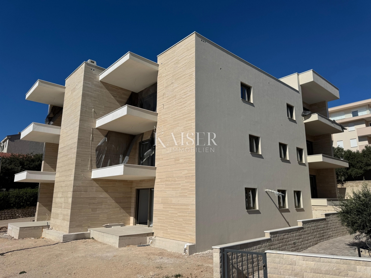 MANDRE - PRIMA LINEA