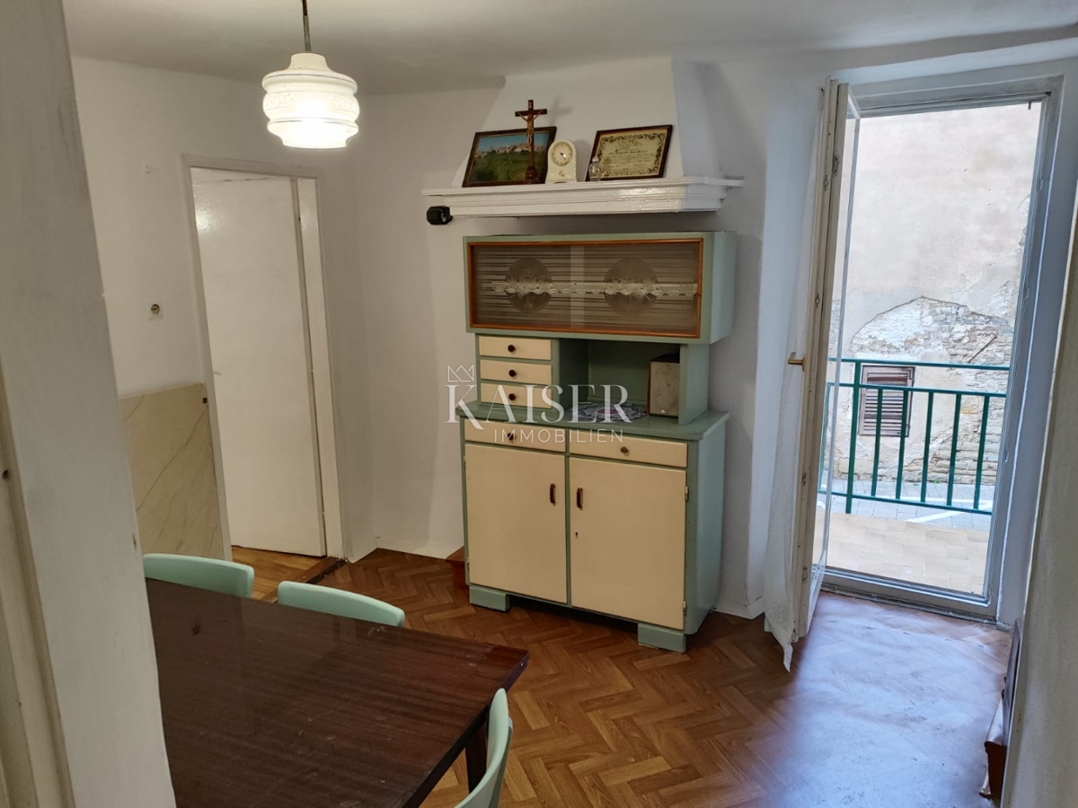 Buje, Istria, casa a schiera nel centro storico