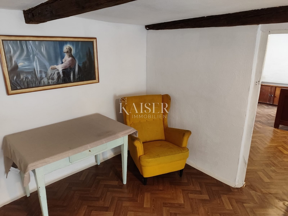 Buje, Istria, casa a schiera nel centro storico