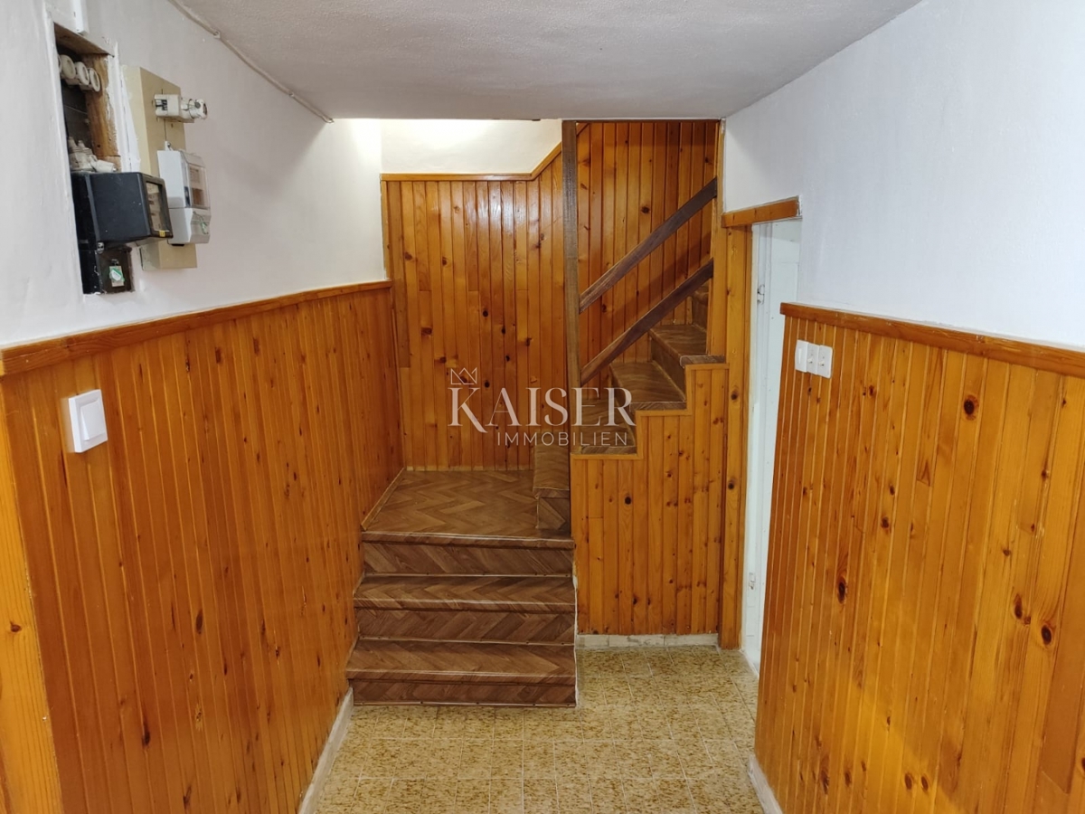 Buje, Istria, casa a schiera nel centro storico