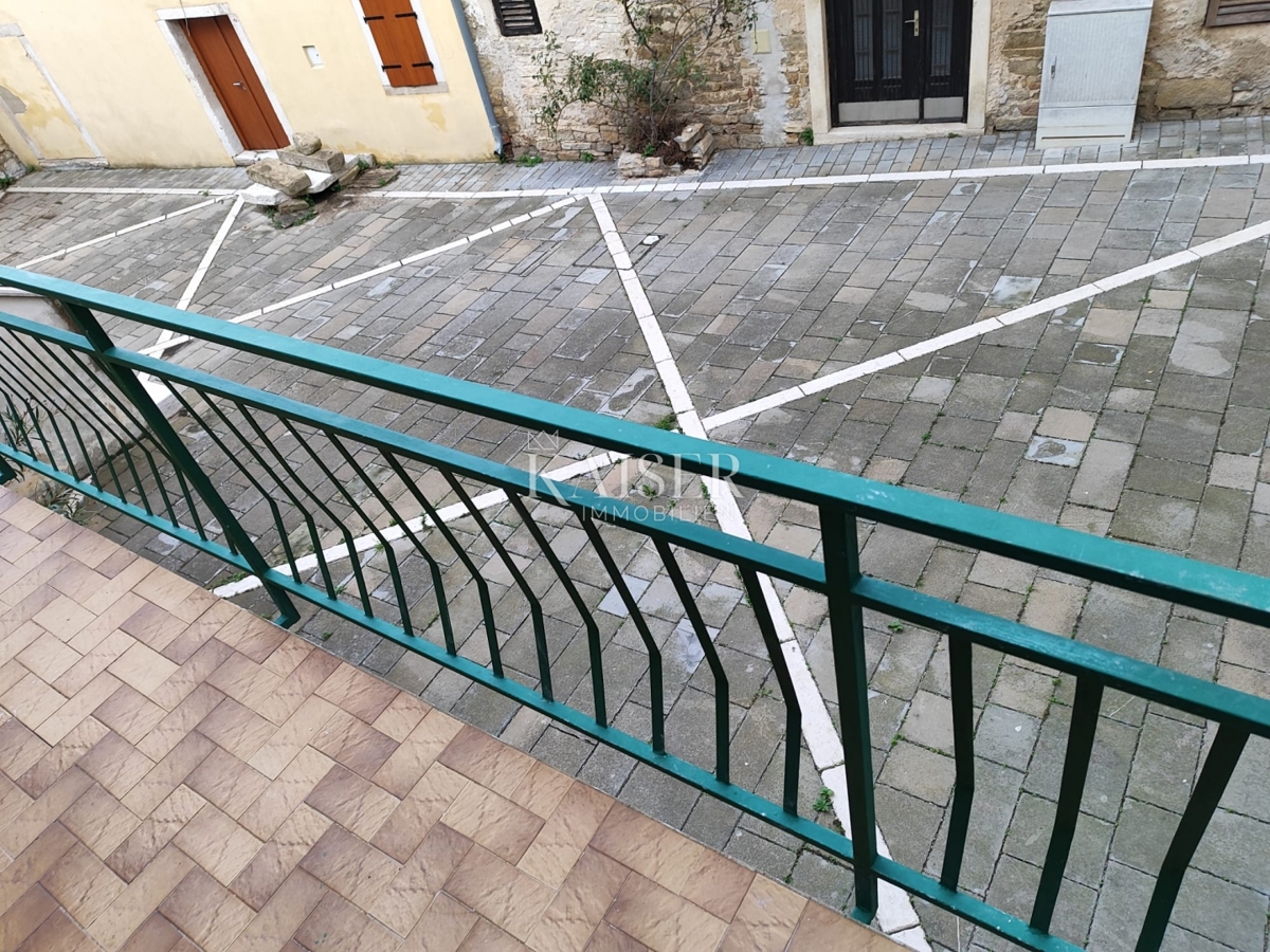 Buje, Istria, casa a schiera nel centro storico