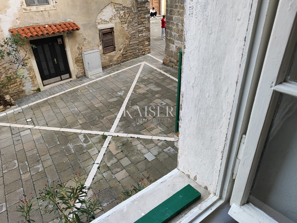 Buje, Istria, casa a schiera nel centro storico