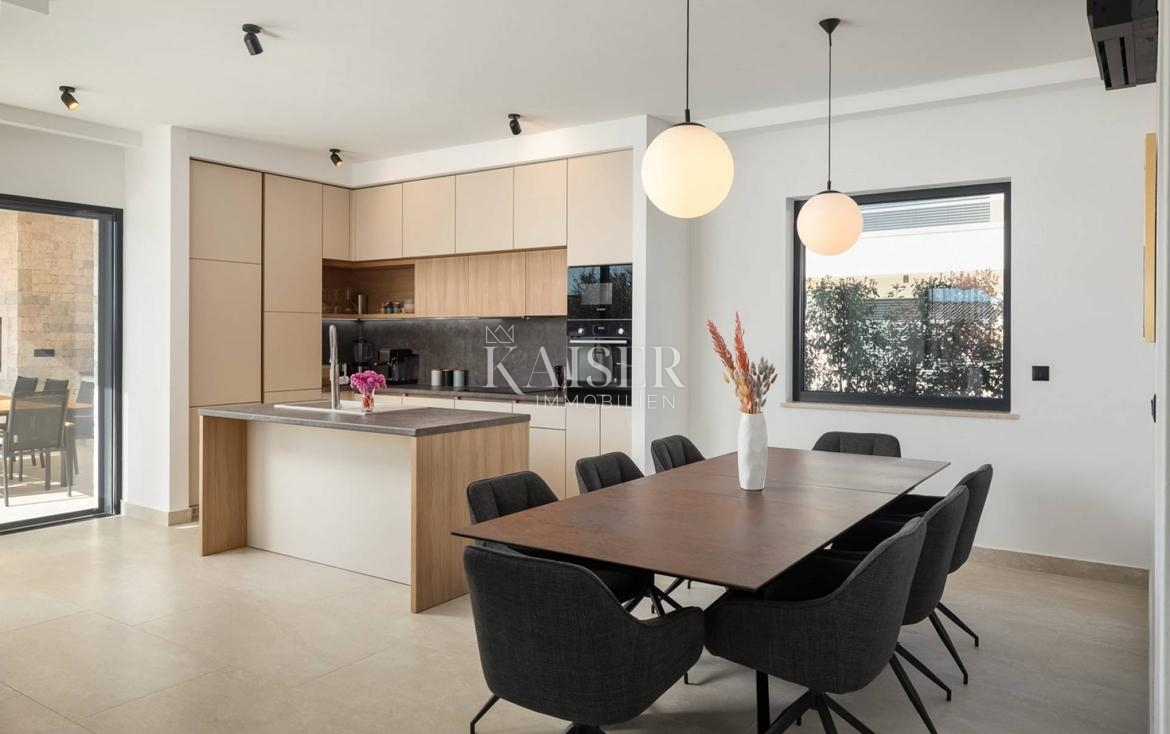 Istria - Parenzo, villa lussuosa ed estremamente attraente