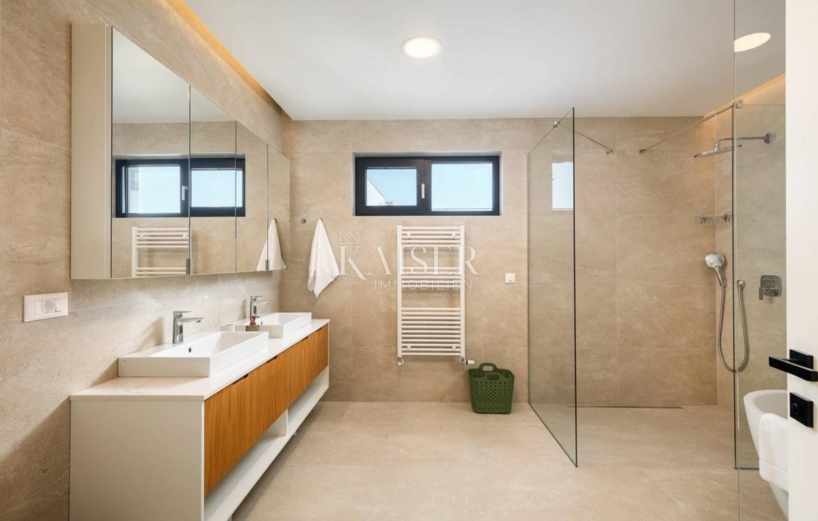 Istria - Parenzo, villa lussuosa ed estremamente attraente