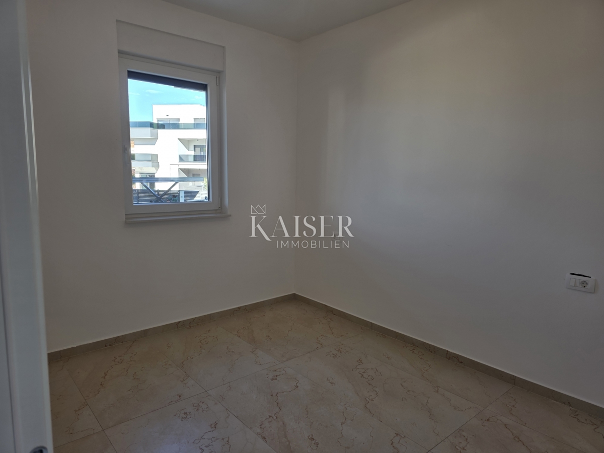 Istria - Parenzo, appartamento al piano terra con giardino