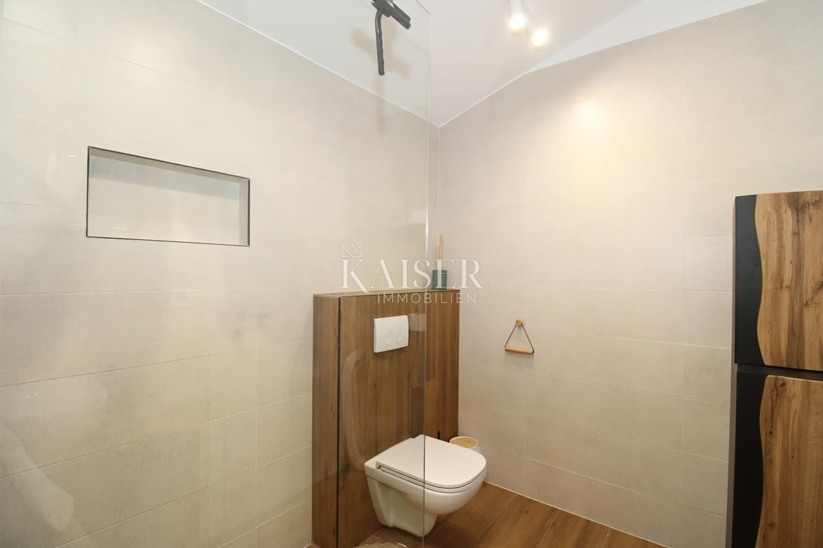 Isola di Krk, Omišalj - Casa 165m2 con wellness nel centro storico