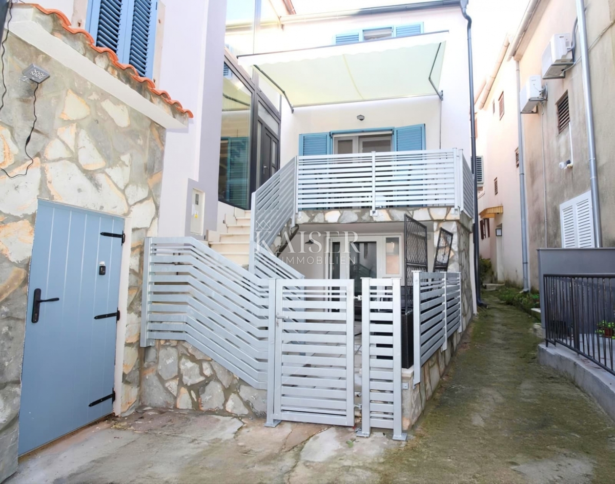 Isola di Krk, Omišalj - Casa 165m2 con wellness nel centro storico
