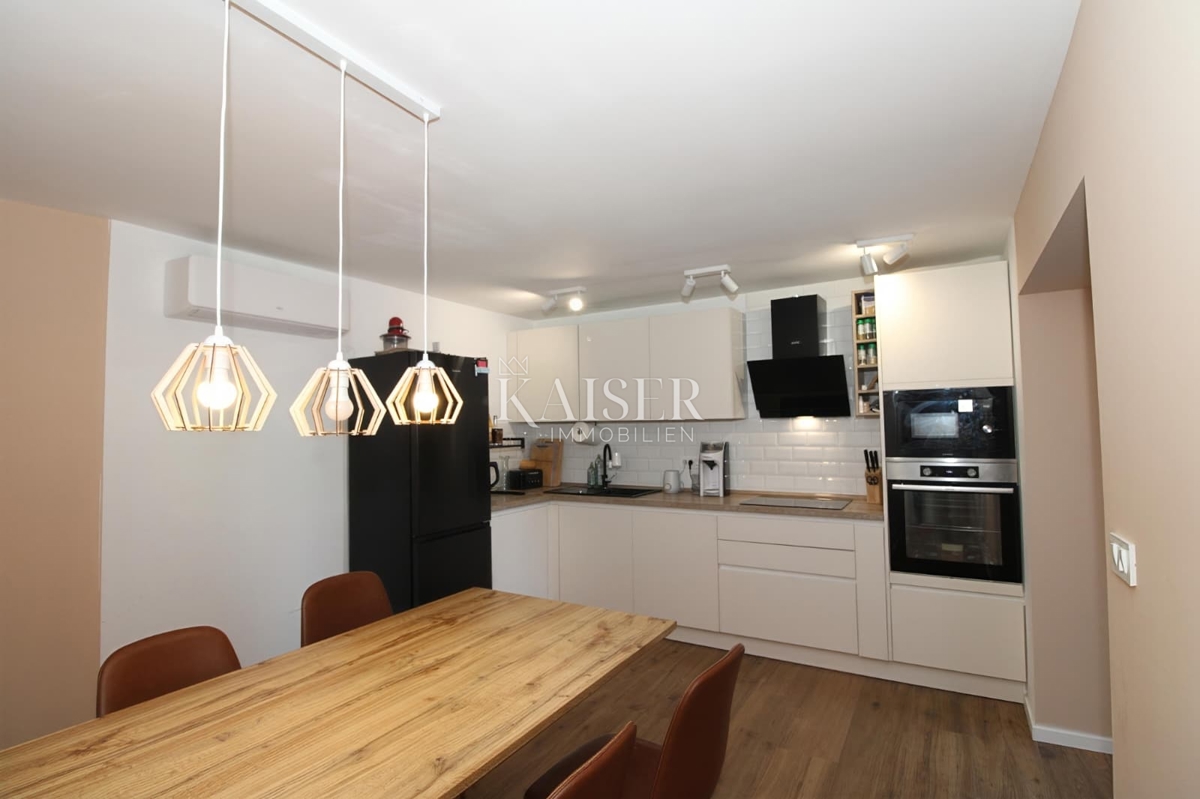 Isola di Krk, Omišalj - Casa 165m2 con wellness nel centro storico