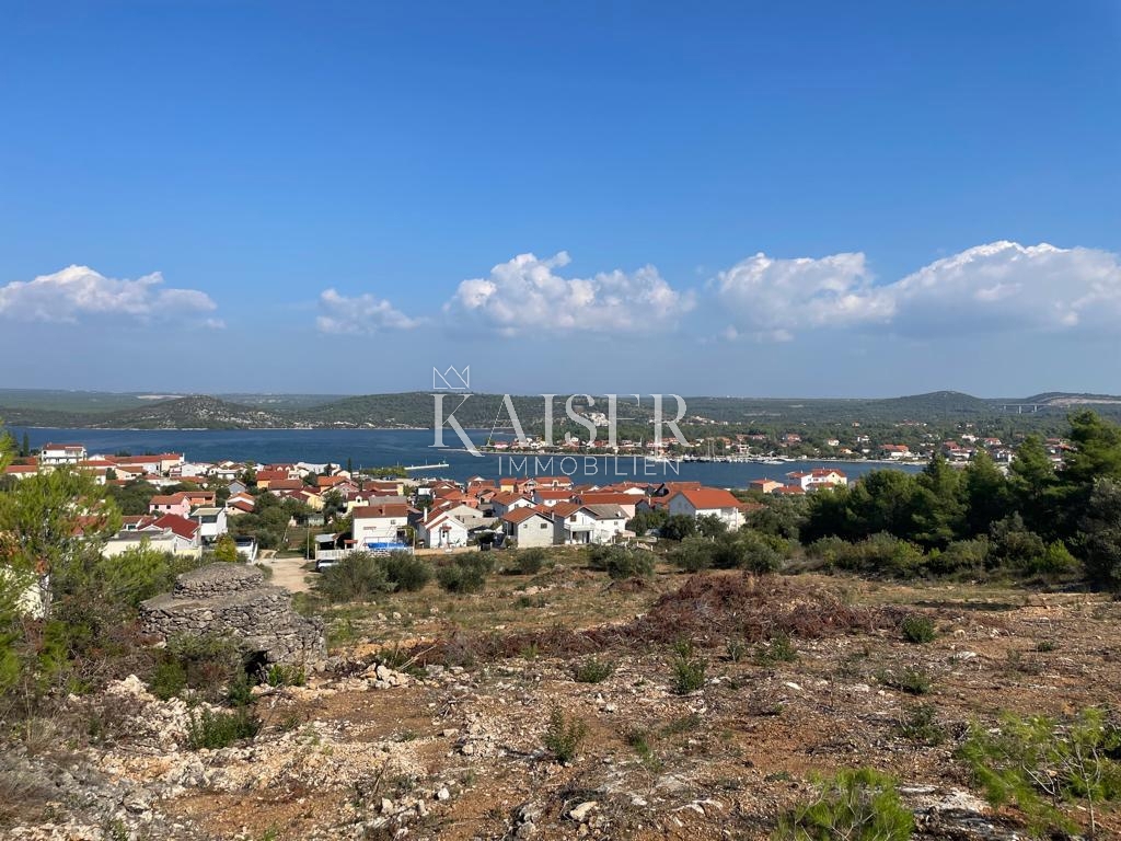 Земля під забудову Bilice, Šibenik - Okolica, 7.100m2