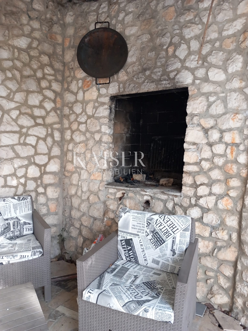 Istria - Pinguente, casa bifamiliare 350 m2