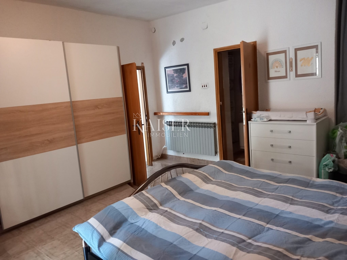 Istria - Pinguente, casa bifamiliare 350 m2