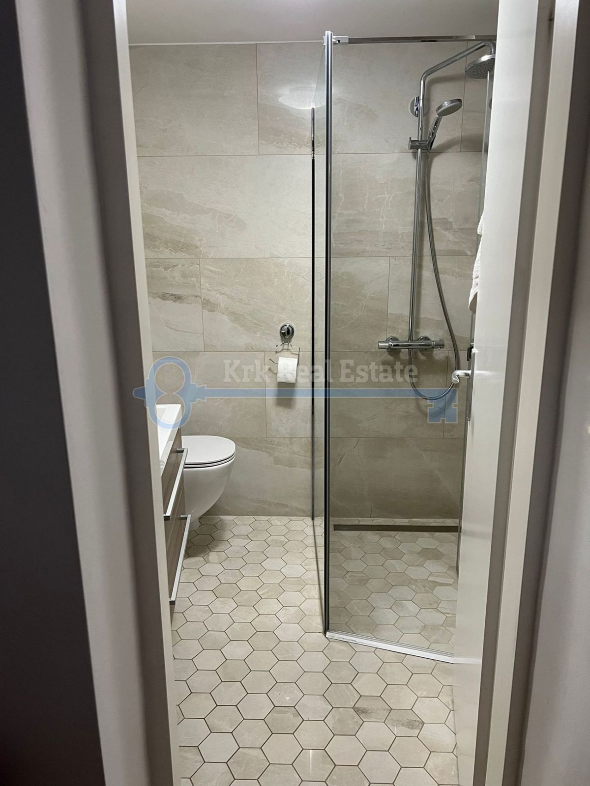 PUNAT-CASA IN PIETRA RISTRUTTURATA