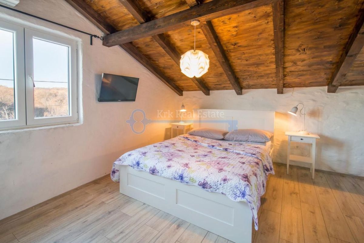 Casa Garica, Vrbnik, 160m2