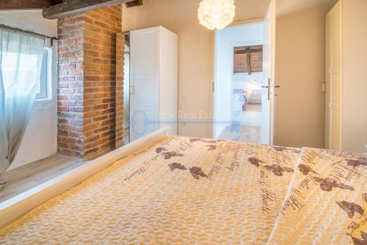 Casa Garica, Vrbnik, 160m2