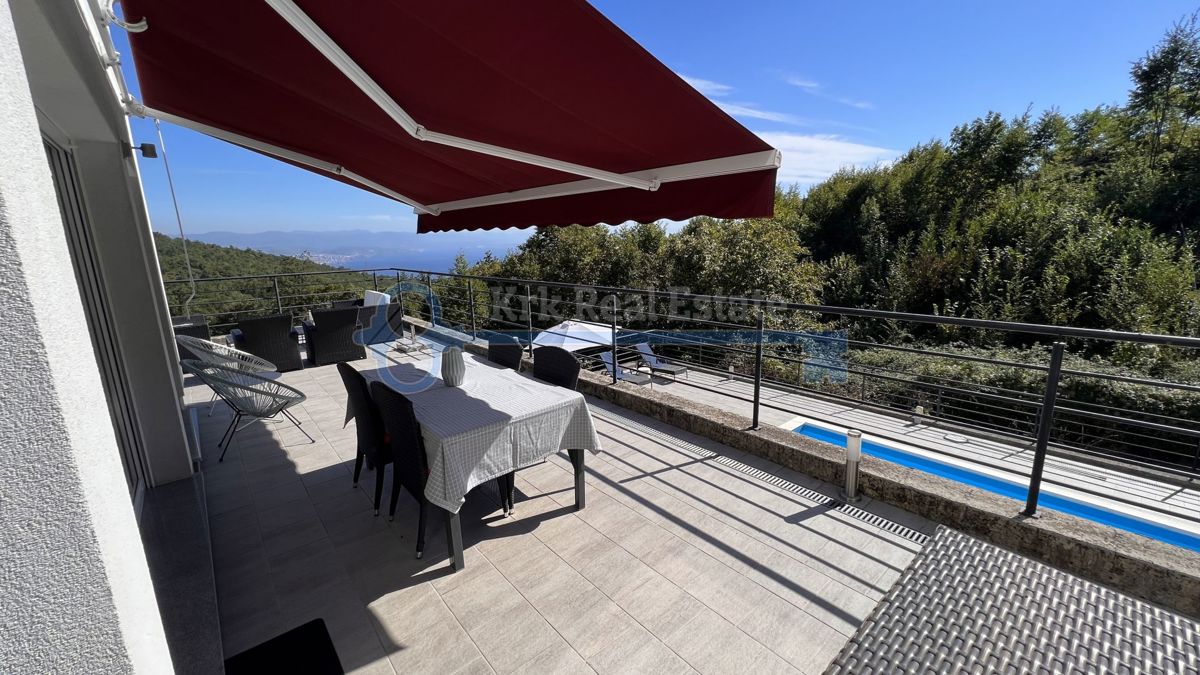 ABBAZIA - CASA INDIPENDENTE CON VISTA MARE E PISCINA