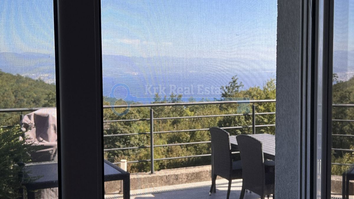 ABBAZIA - CASA INDIPENDENTE CON VISTA MARE E PISCINA