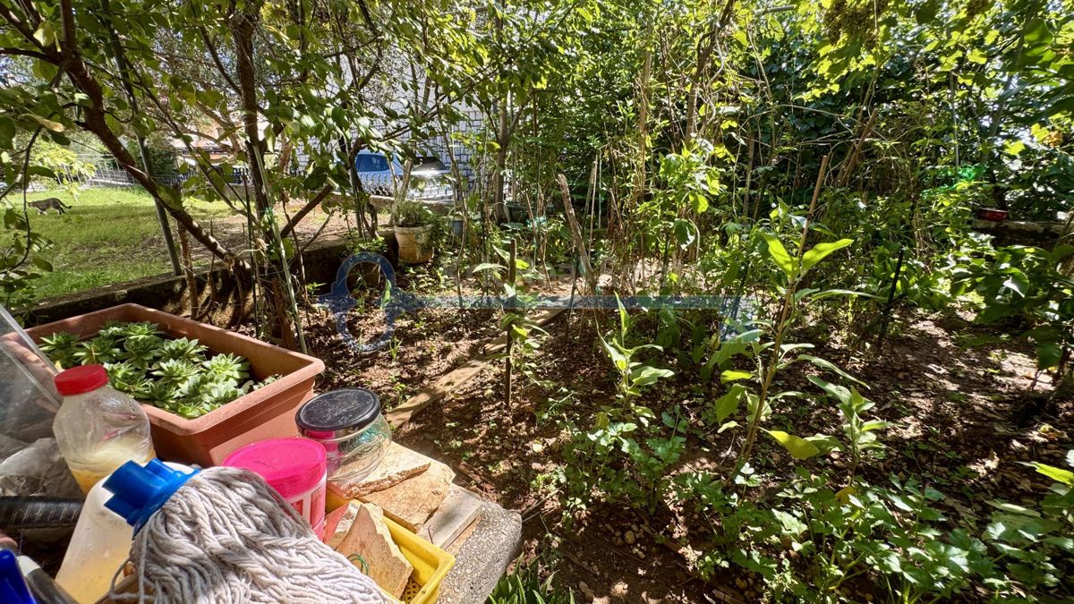 KRK - CASA CON TRE UNITÀ RESIDENZIALI VICINO AL CENTRO