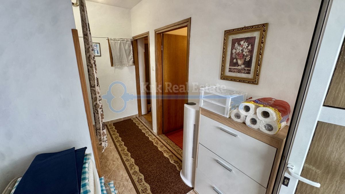 KRK - CASA CON TRE UNITÀ RESIDENZIALI VICINO AL CENTRO